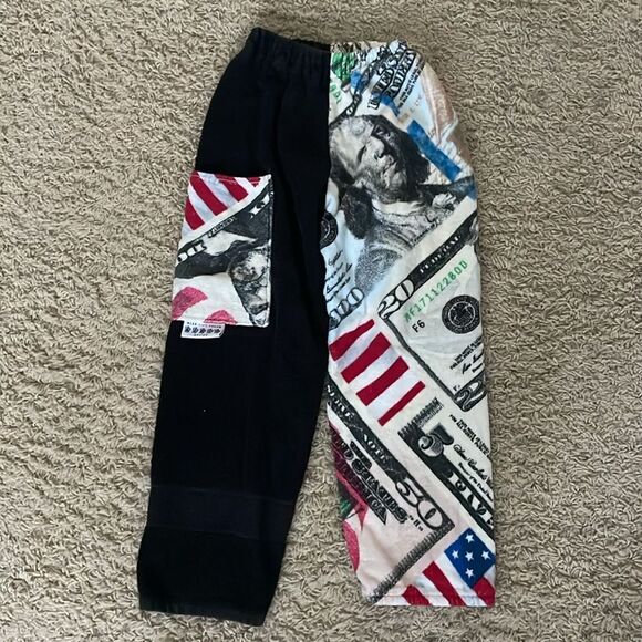 Kiki’s Nation Money Towel Pants - Picture 2 of 4